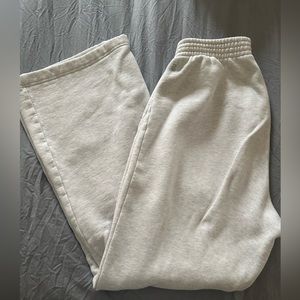 COPY - TNA Cozy Fleece Perfect SweatPant
